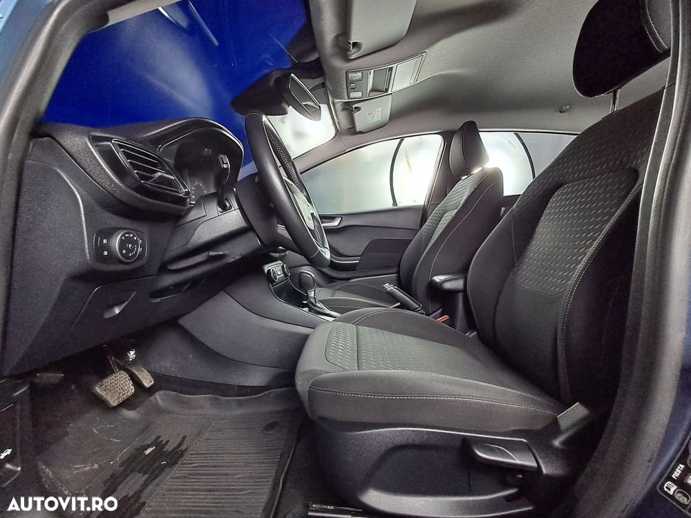 Ford Fiesta - 11