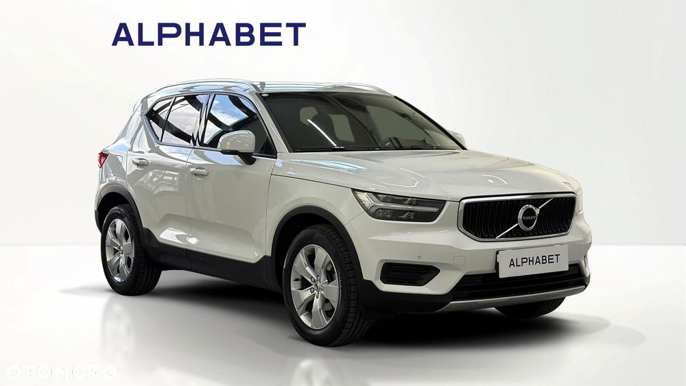 Volvo XC 40 T3 Momentum Pro - 4