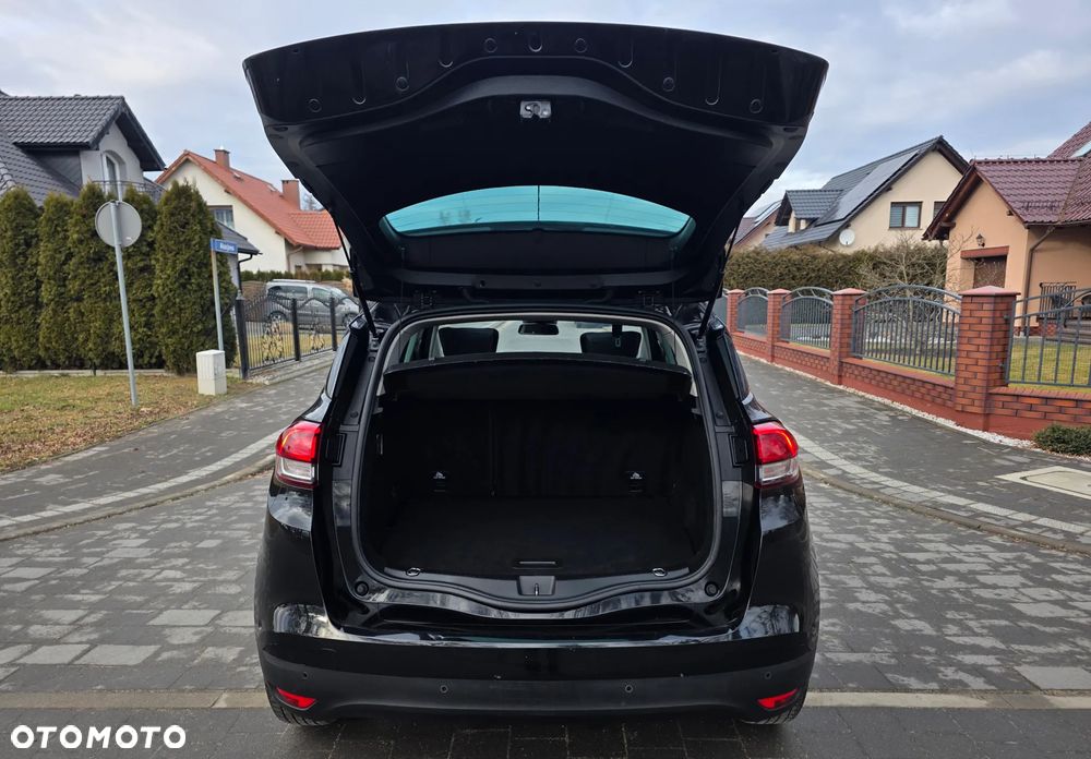 Renault Scenic 1.2 TCe Energy Bose EU6 - 15