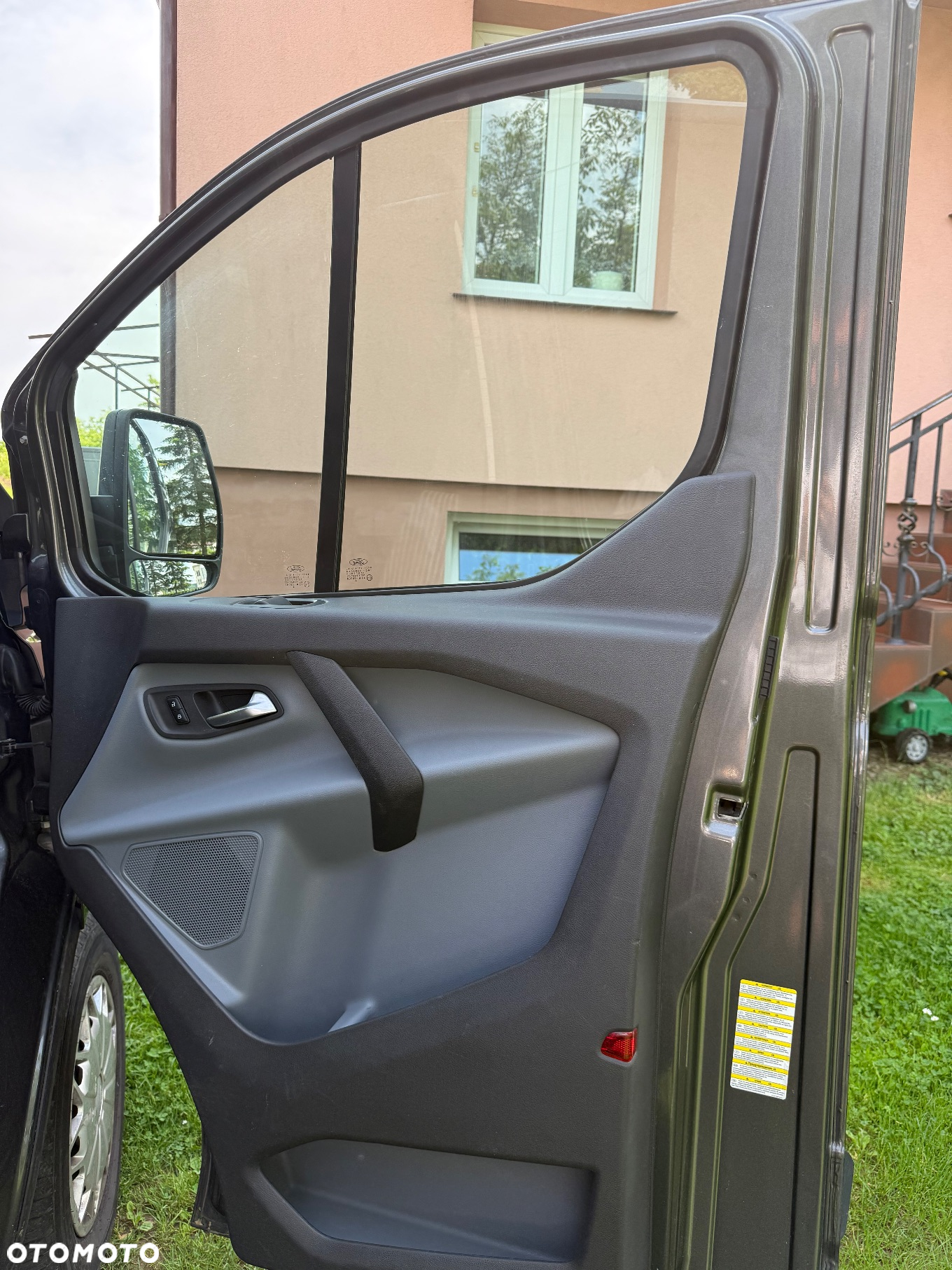 Ford Transit Coustom - 30