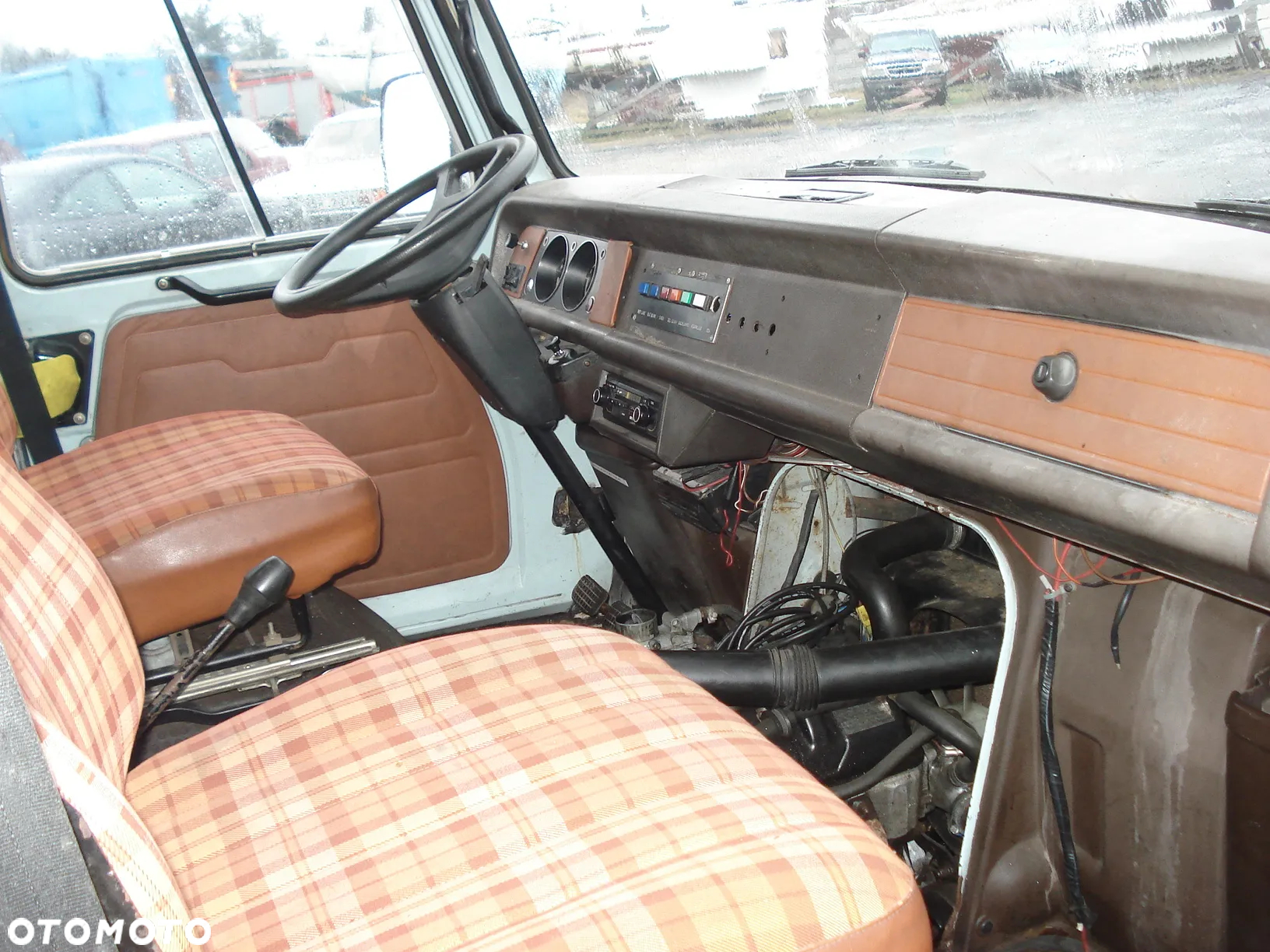 Peugeot Inny - 8