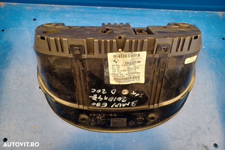 Ceasuri bord 102535098 1025350-98 9220963-01 922096301 BMW Seria 3 E9 - 2