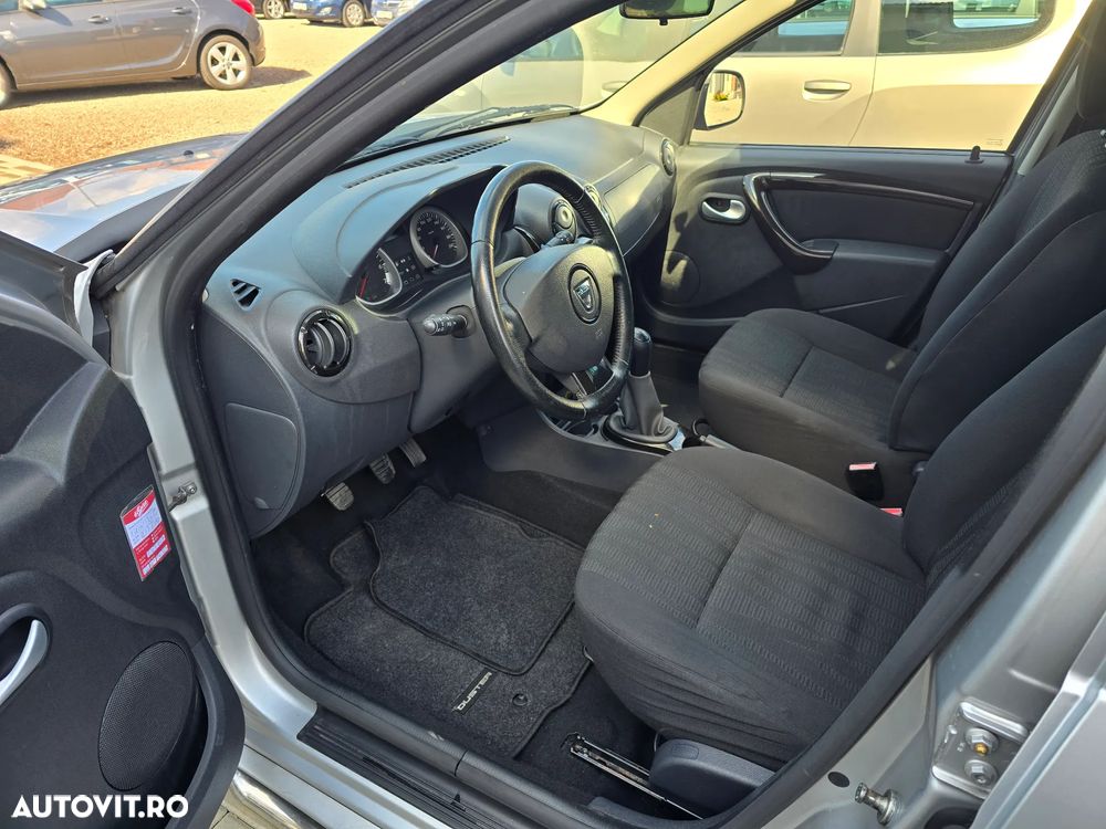 Dacia Duster 1.6 16V 4x2 Essentiel - 8