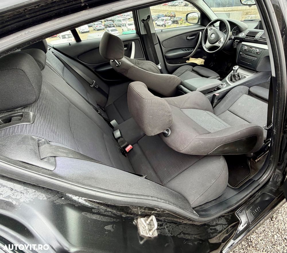 BMW Seria 1 120d DPF Edition Lifestyle - 6