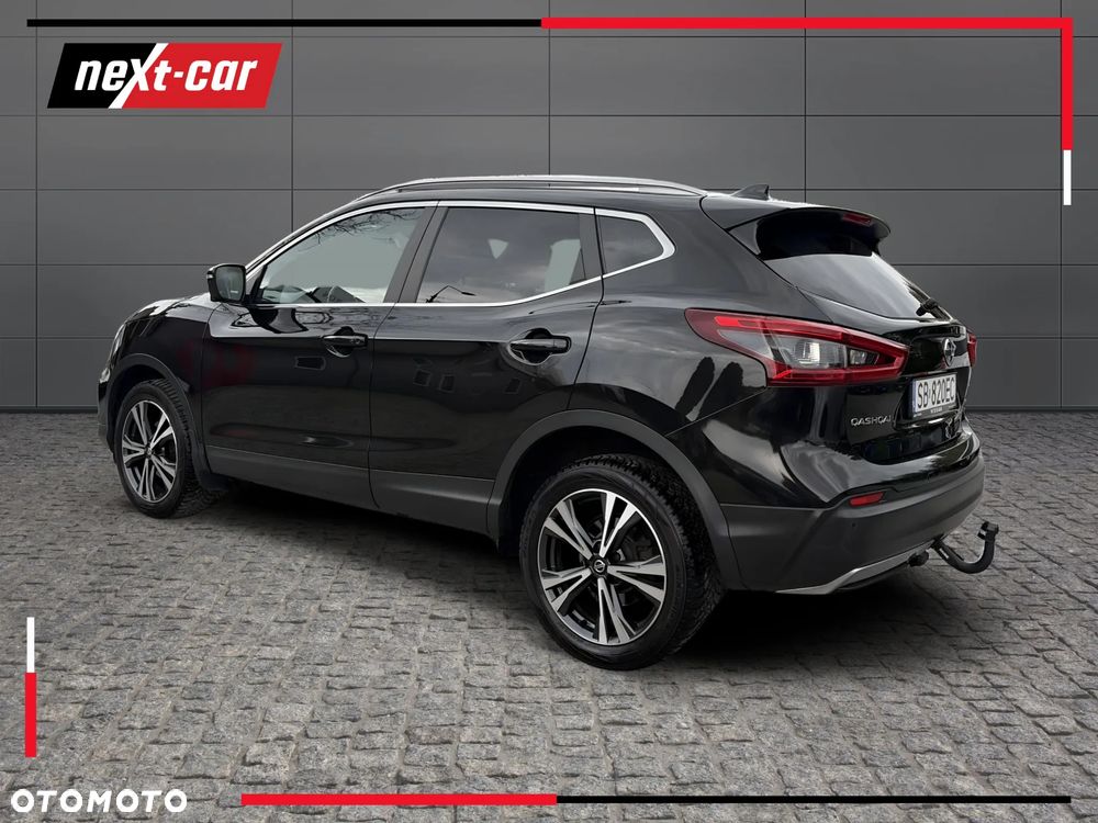 Nissan Qashqai 1.3 DIG-T N-Connecta DCT - 4