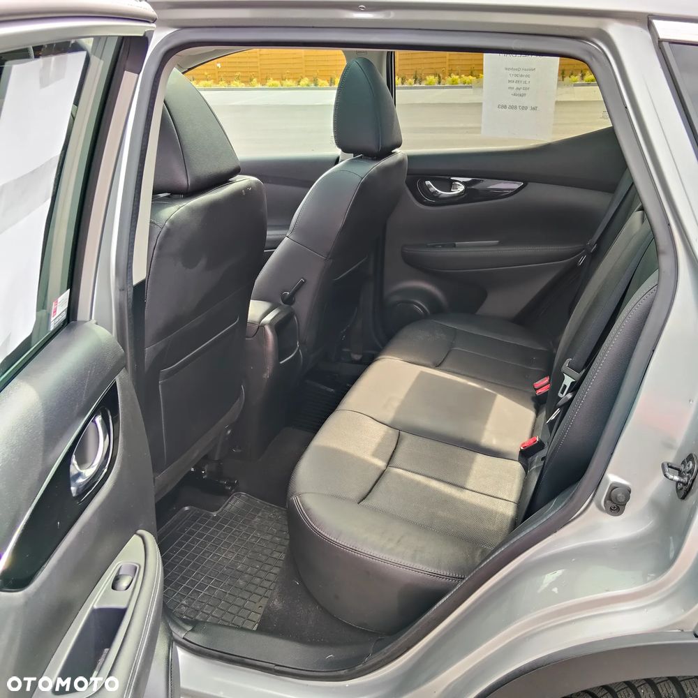 Nissan Qashqai 1.2 DIG-T Tekna EU6 - 11