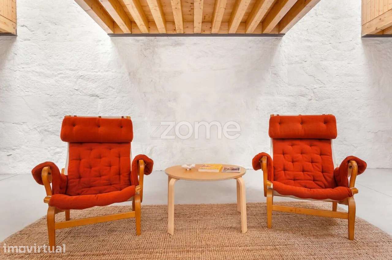 LOFT com pátio e 6 suítes, totalmente mobilado e equipado, Porto - Grande imagem: 5/36