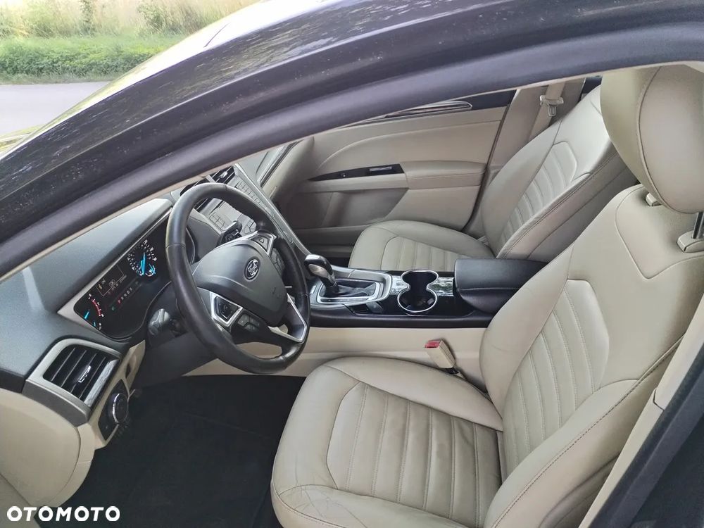 Ford Mondeo 2.0 EcoBoost STart-Stopp Autom Vignale - 10