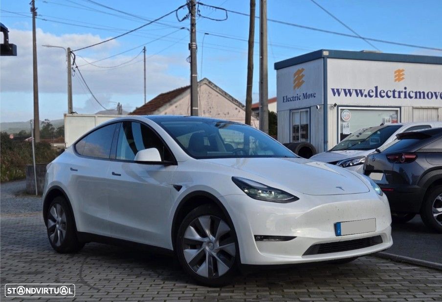 Tesla Model Y RWD - 1