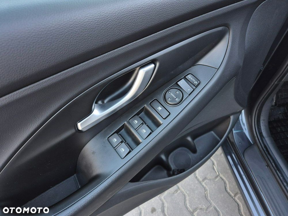 Hyundai i30 1.0 T-GDI Smart - 13