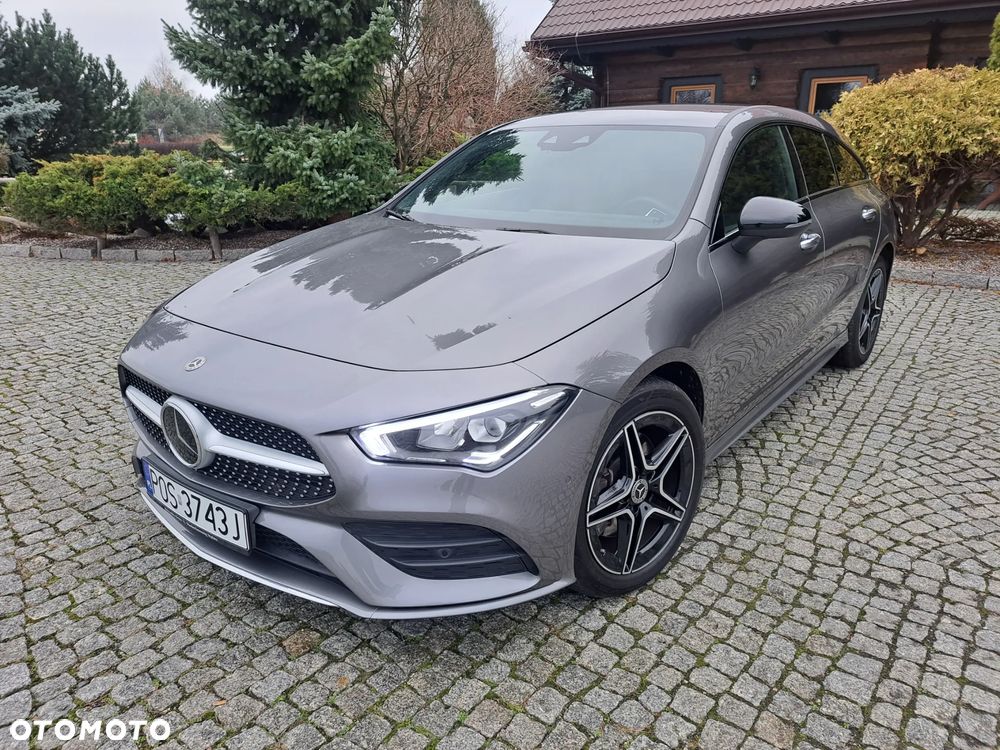 Mercedes-Benz CLA ver-250-e-shooting-brake-8g--dct-edition-amg-line - 16