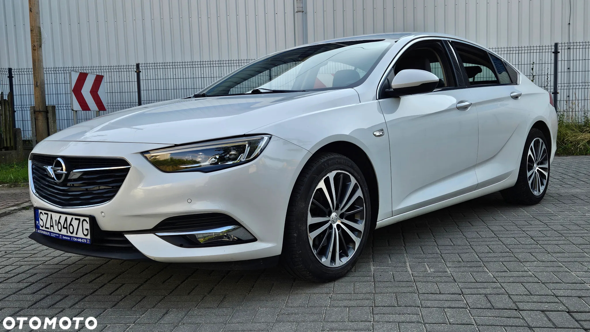 Opel Insignia 1.5 T Innovation S&S - 11