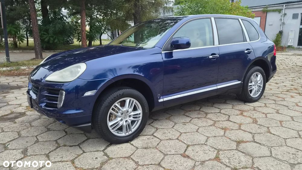 Porsche Cayenne - 3