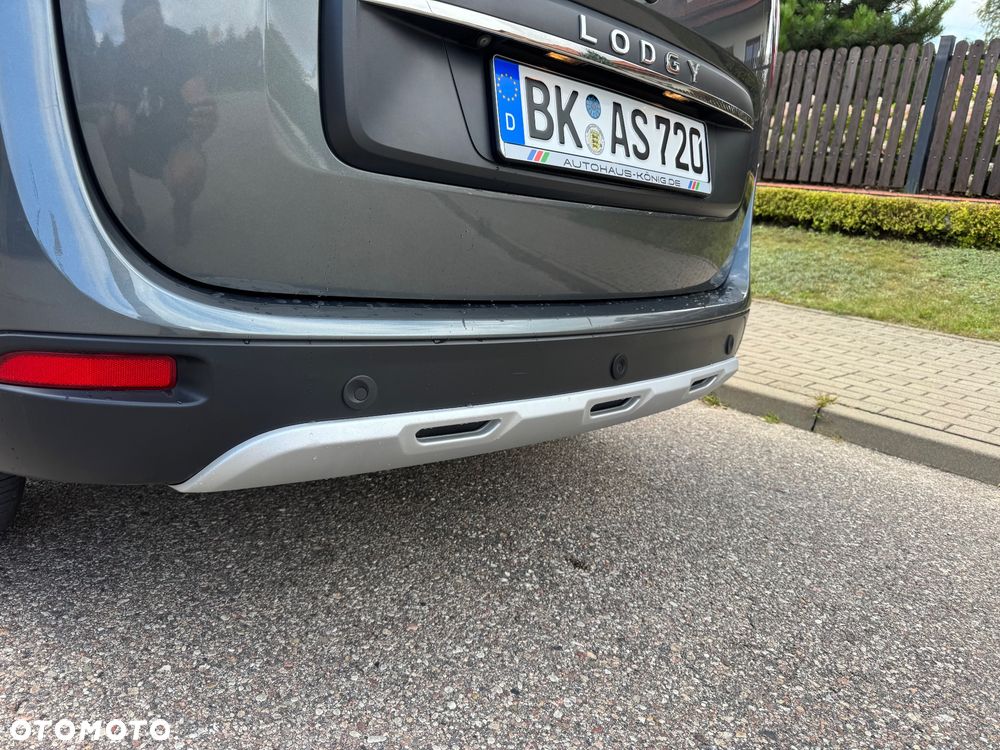 Dacia Lodgy dCi 110 Stepway Celebration - 17