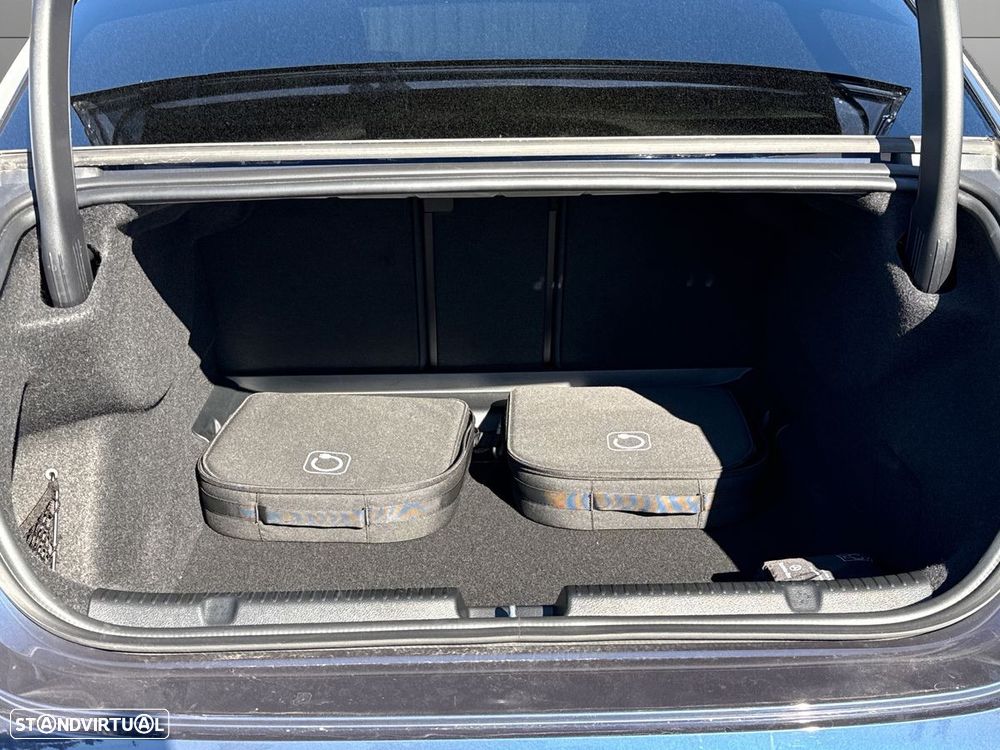 Mercedes-Benz EQE 350+ - 20