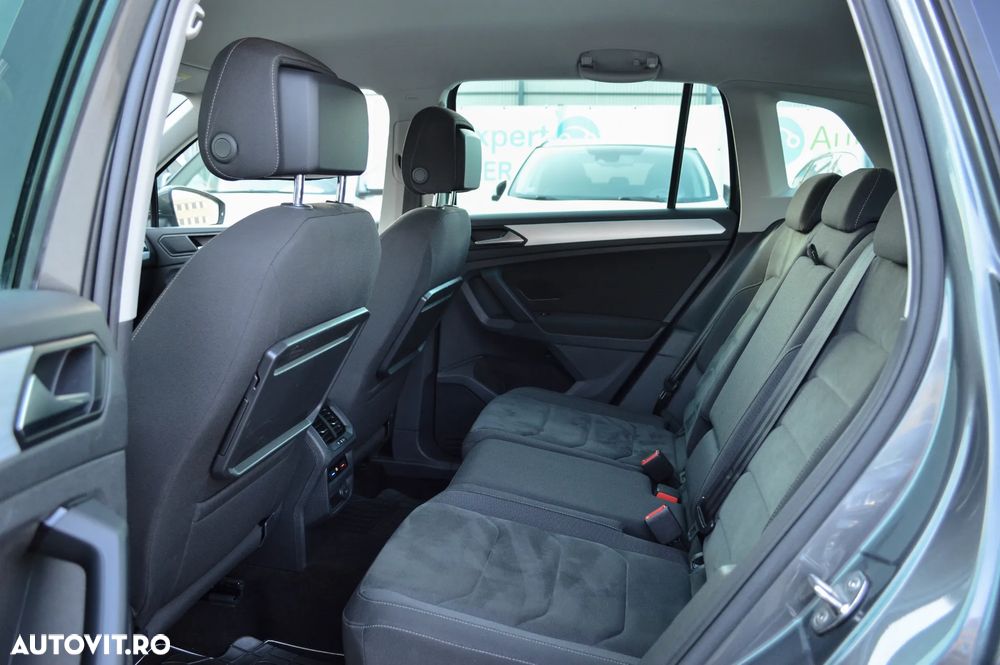 Volkswagen Tiguan 2.0 TDI SCR DSG Elegance - 23