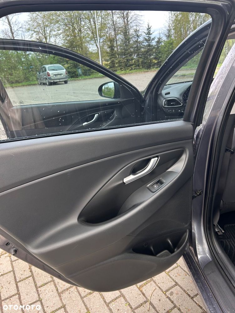 Hyundai i30 - 9