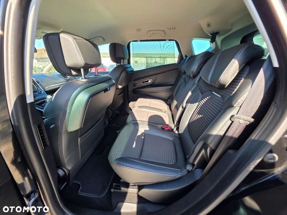 Renault Scenic - 18