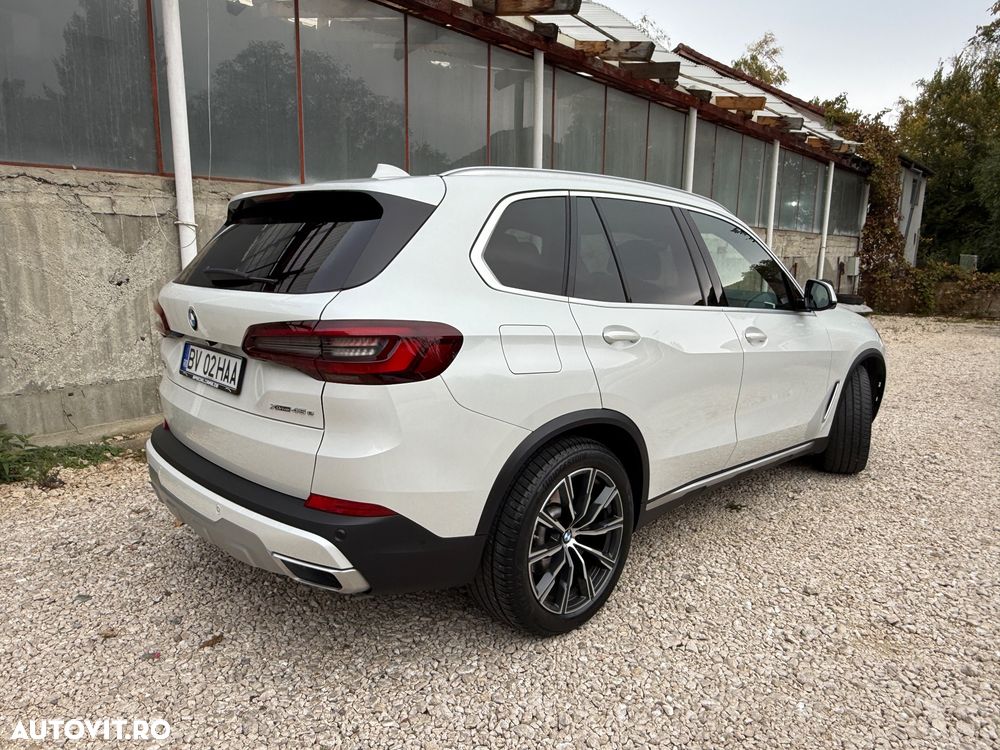 BMW X5 2020 — imagine 32