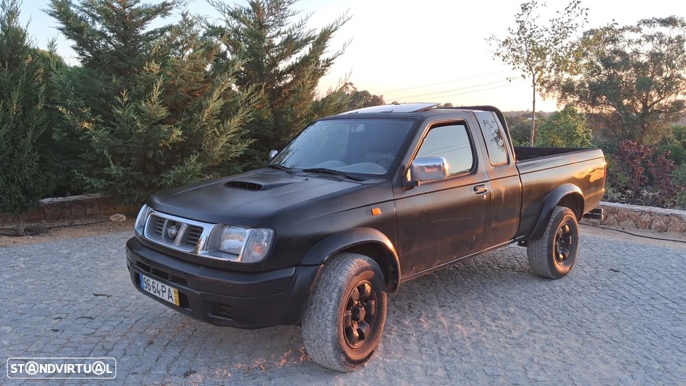 Nissan Pick Up 2.5 TD King Cab Navara - 9