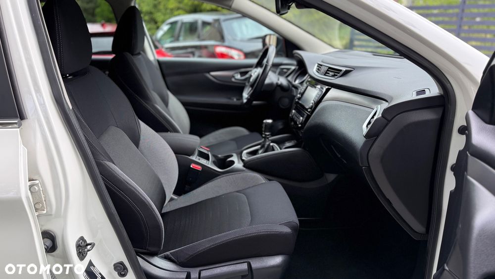 Nissan Qashqai 1.6 DIG-T Tekna - 31