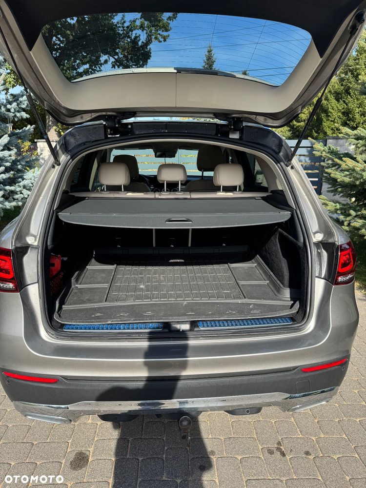 Mercedes-Benz GLC 300 4-Matic - 8