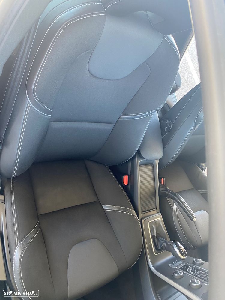 Volvo V40 2.0 D3 Kinetic Geartronic - 10