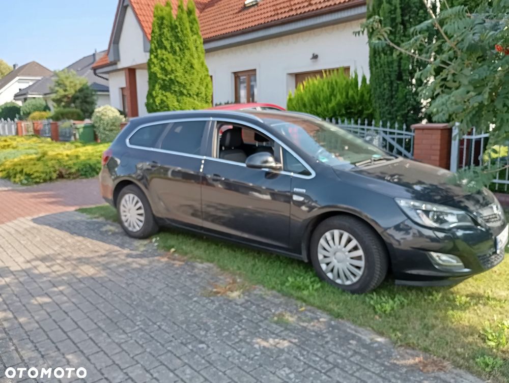 Opel Astra 2.0 CDTI DPF Automatik - 2