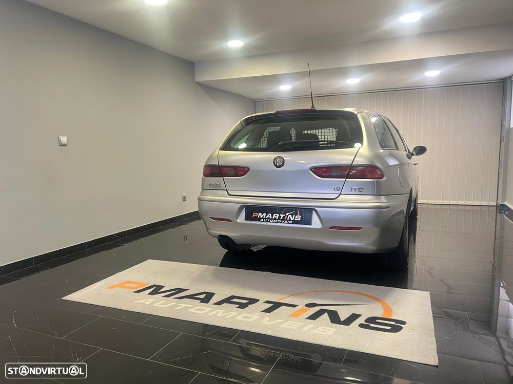 Alfa Romeo 156 Sportwagon 1.9 JTD - 18