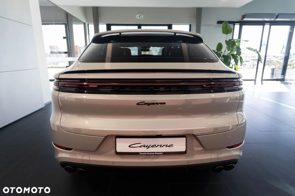Porsche Cayenne E-Hybrid PHEV - 6
