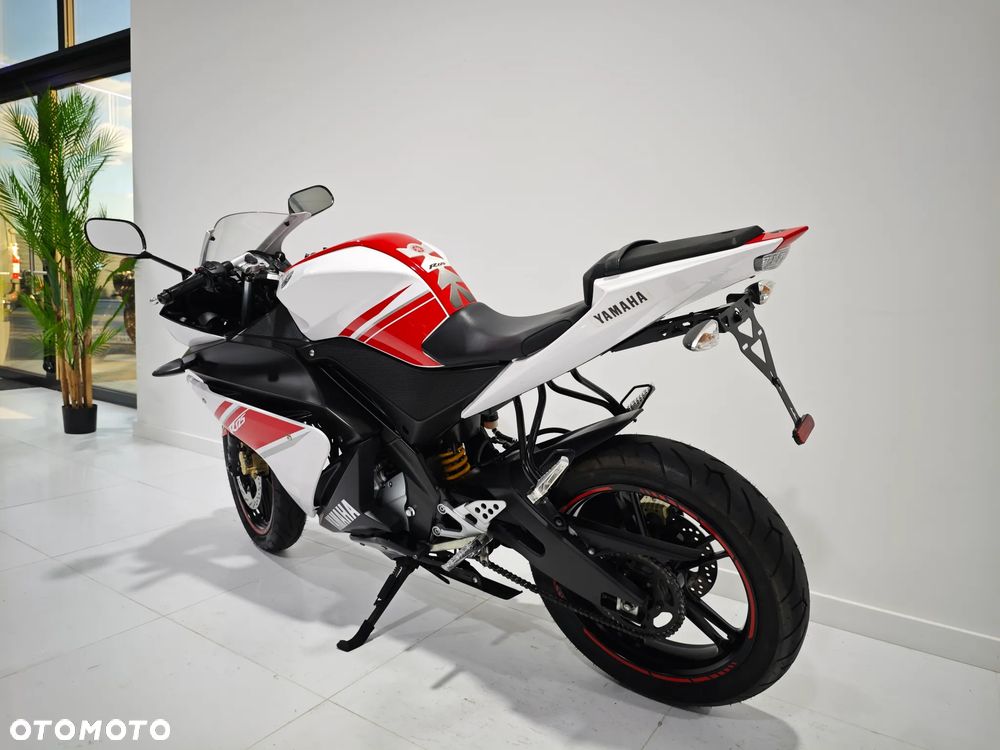 Yamaha YZF - 7