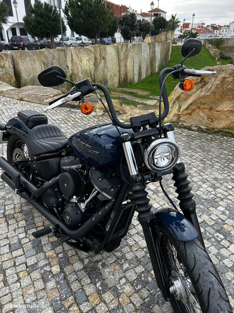 Harley-Davidson Softail Street Bob 33.1 kW - 15