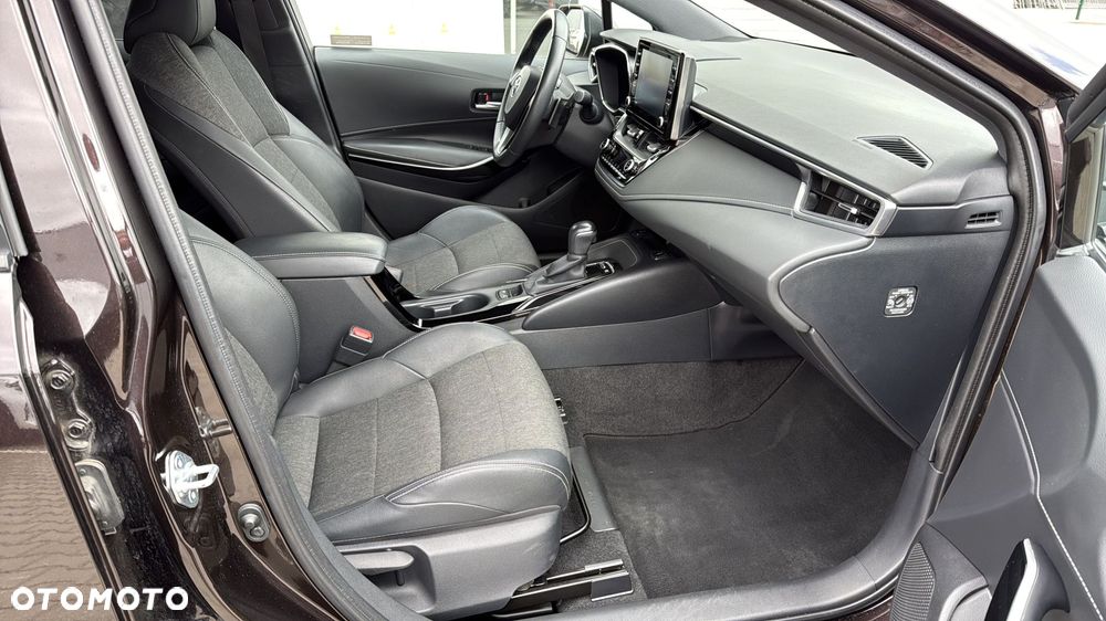 Toyota Corolla 2.0 Hybrid Comfort - 8