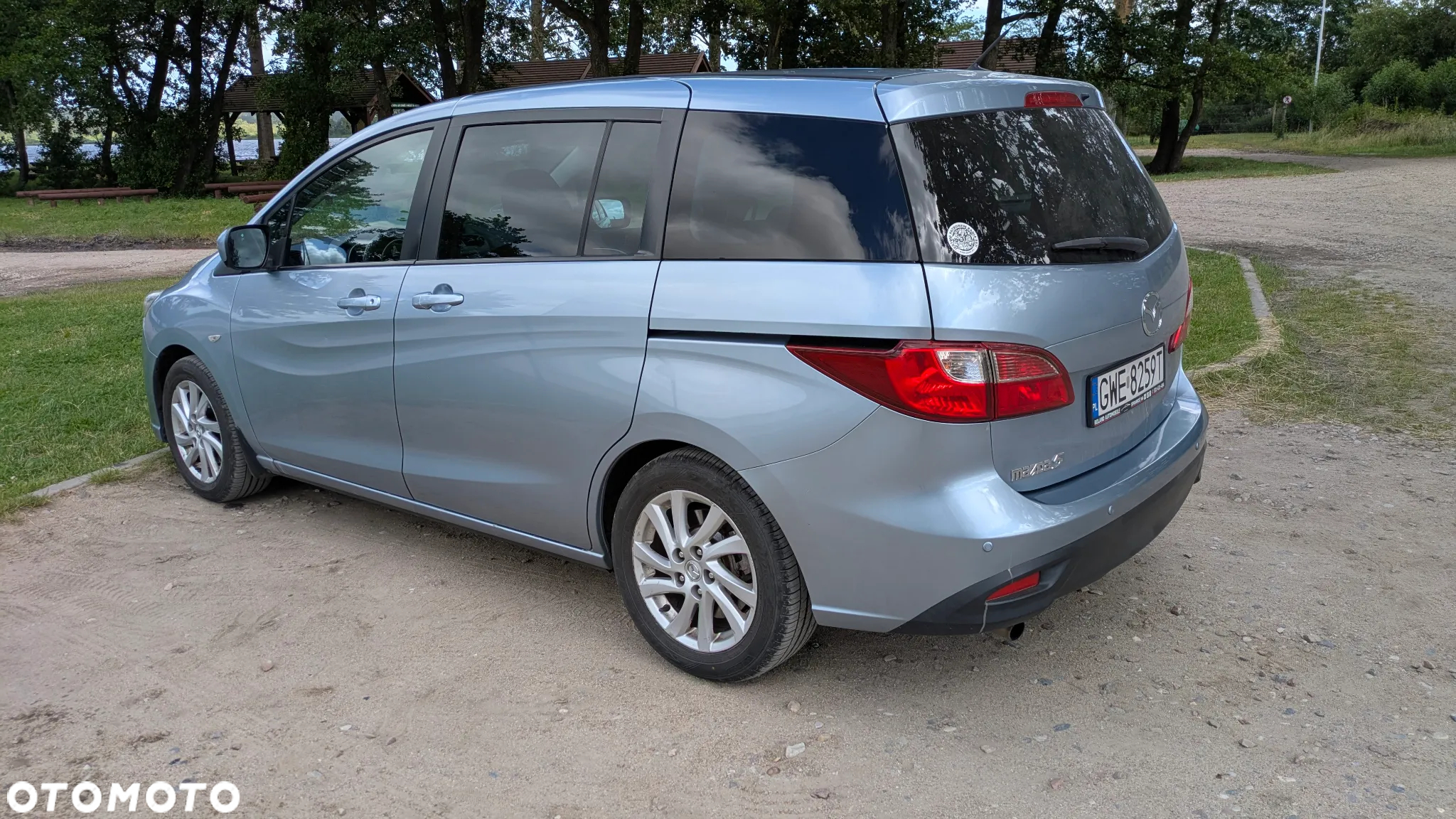 Mazda 5 - 3