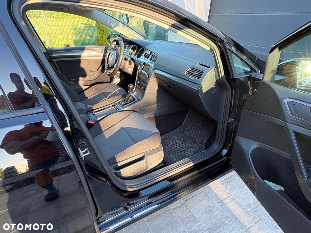 Volkswagen Golf 1.2 TSI BMT Comfortline - 6