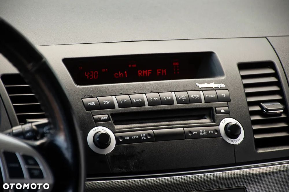 Mitsubishi Lancer 1.8 Intense - 31