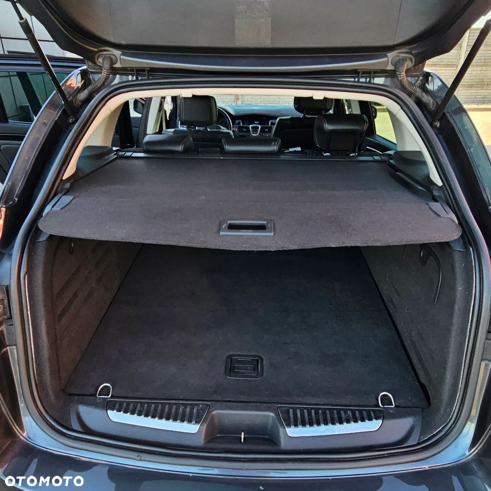 Renault Laguna dCi 150 FAP Bose - 13