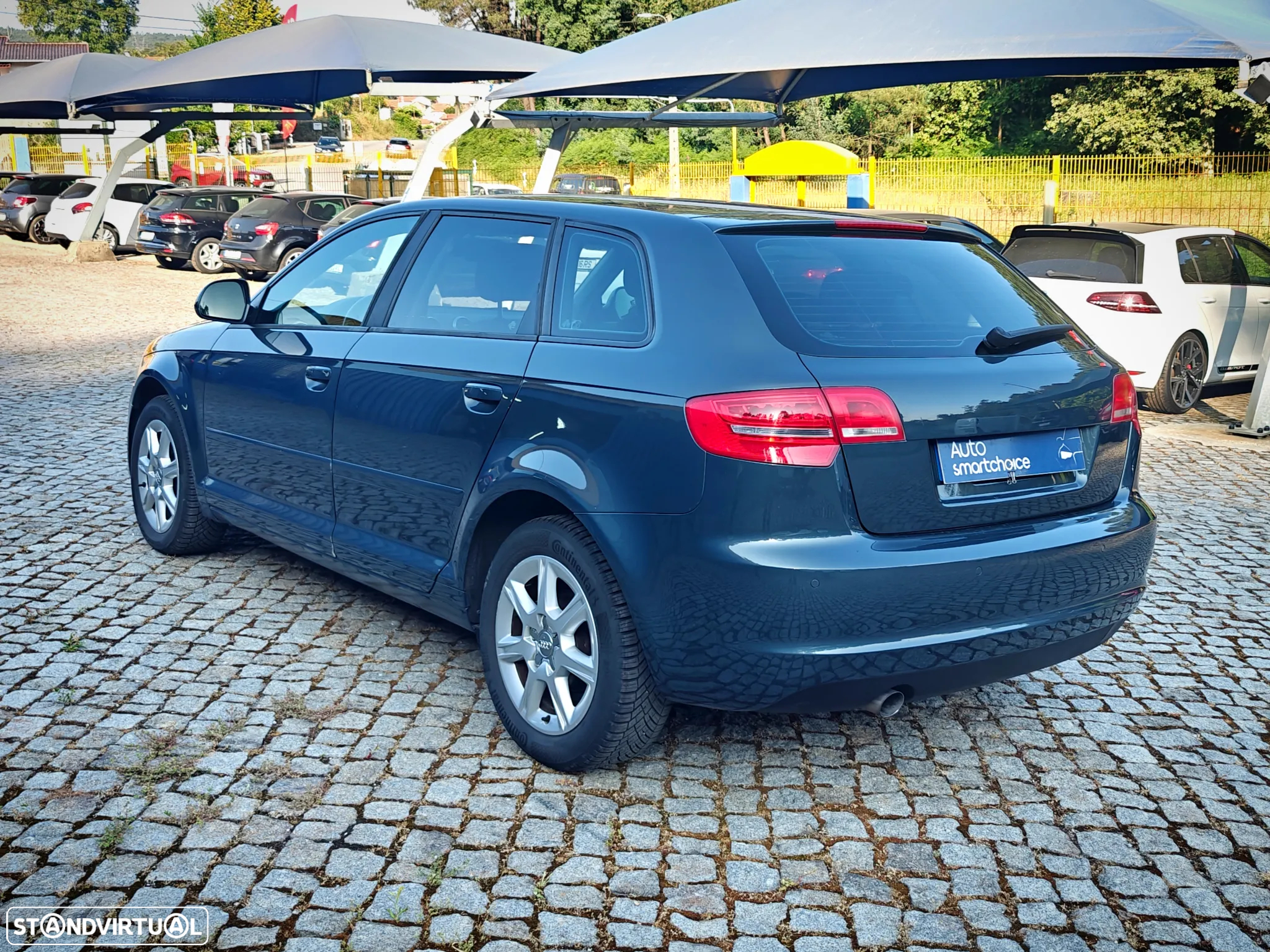 Audi A3 Sportback 1.6 TDI DPF Attraction - 3