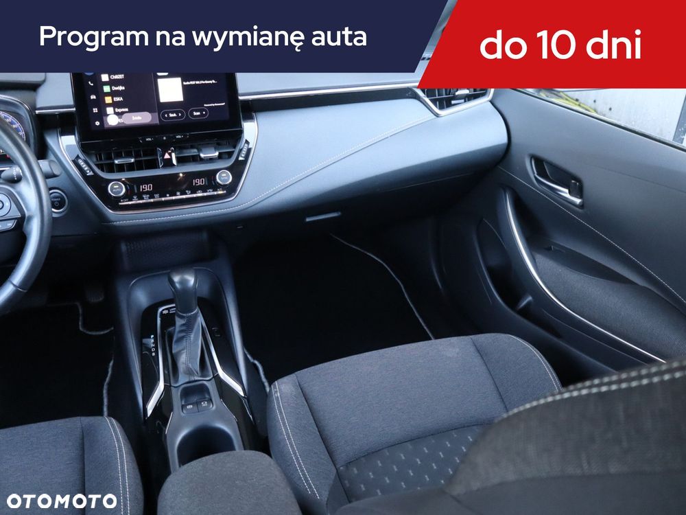 Toyota Corolla - 10