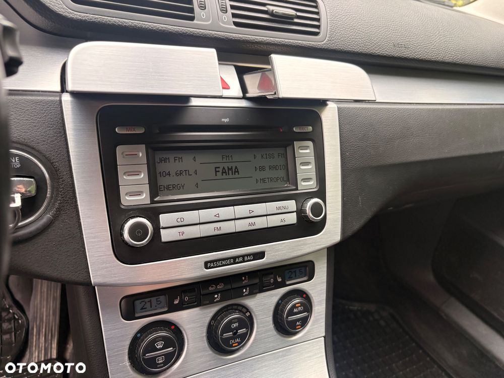 Volkswagen Passat 2.0 FSI 4Mot Comfortline - 11