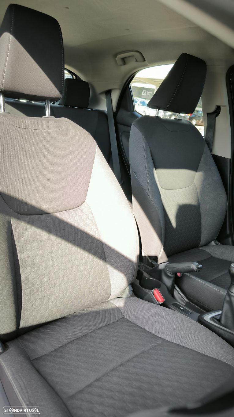 Toyota Yaris - 16