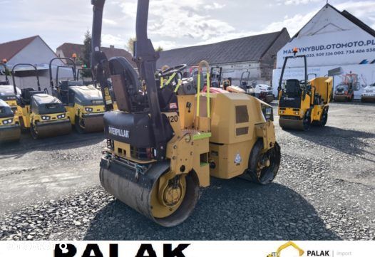 Caterpillar Walec drogowy  CAT CB 24   ,  2012 rok - 7