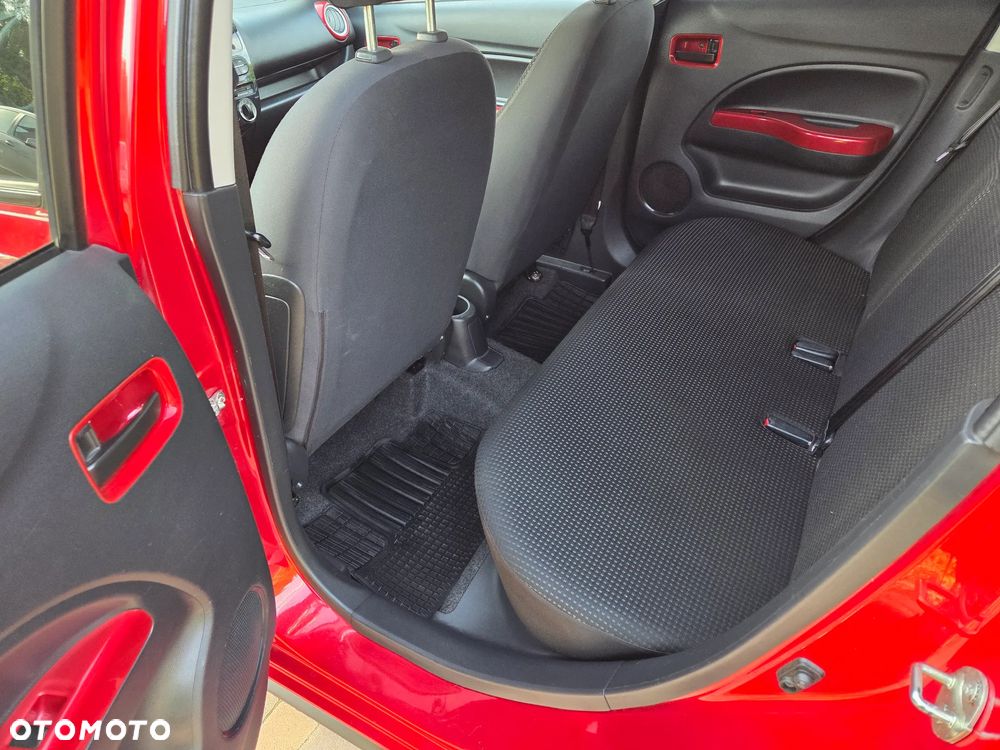 Mitsubishi Space Star 1.2 AS&G Invite - 18