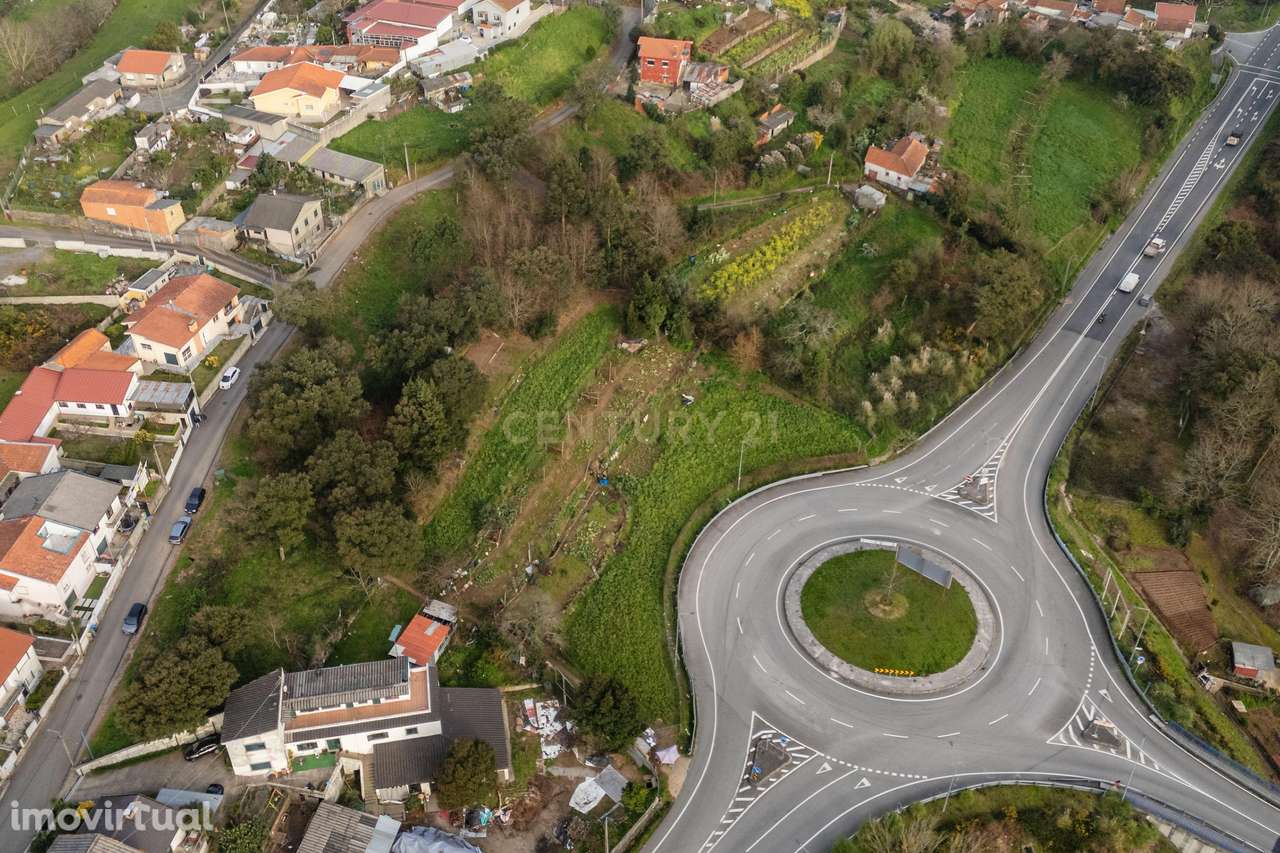 Terreno para Construção com Projeto para 26 Andares de Moradia em Gaia - Grande imagem: 5/13