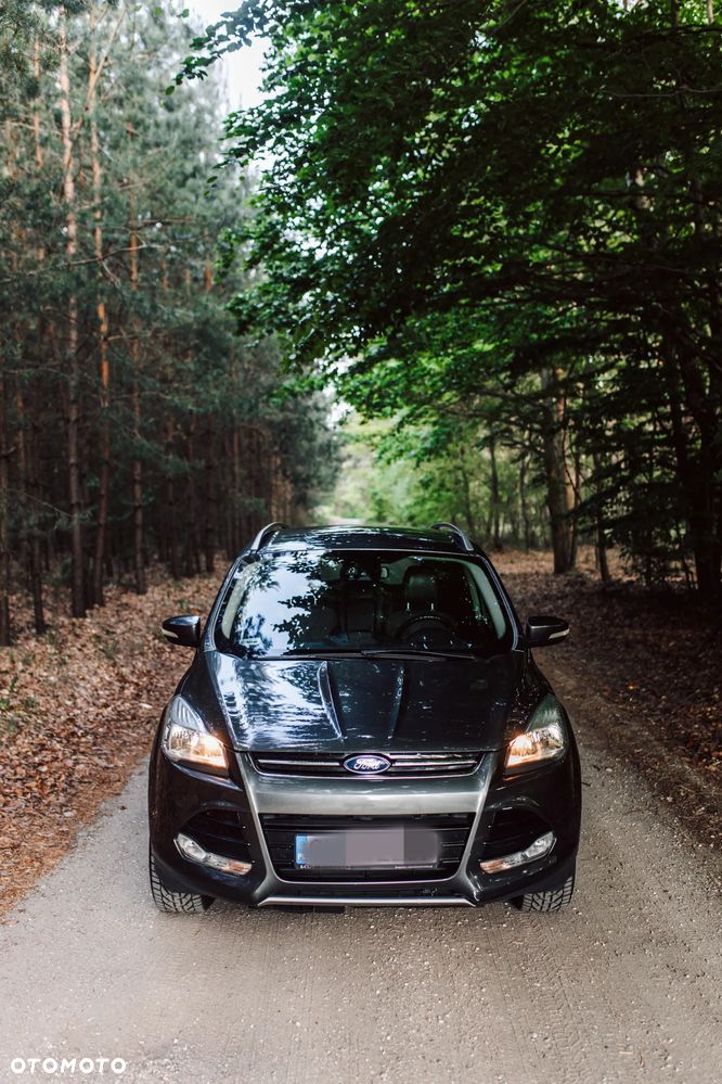 Ford Kuga 2.0 TDCi 4x4 Titanium - 29
