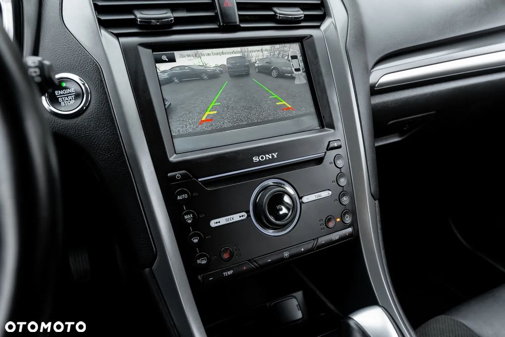 Ford Mondeo 2.0 EcoBoost STart-Stopp Autom Vignale - 37