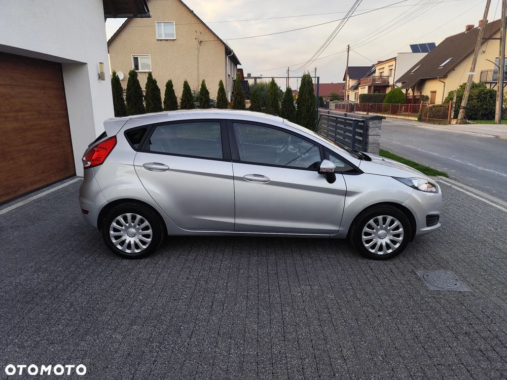 Ford Fiesta - 6