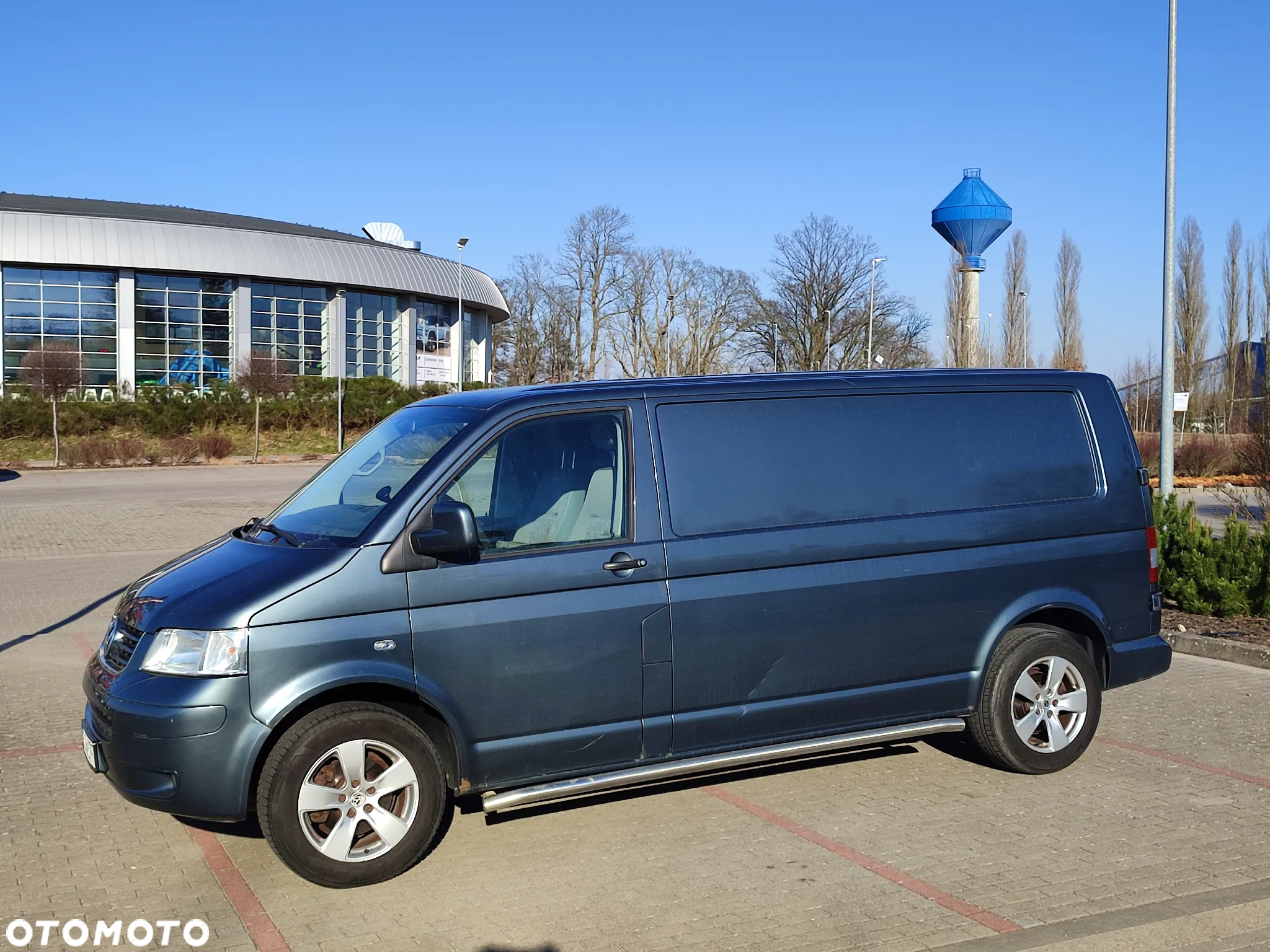 Volkswagen T5 Long L2H1 2.5TDI Klima, Alu, Skrzydełka, Podłokietniki, Po pełnym serwisie - 5