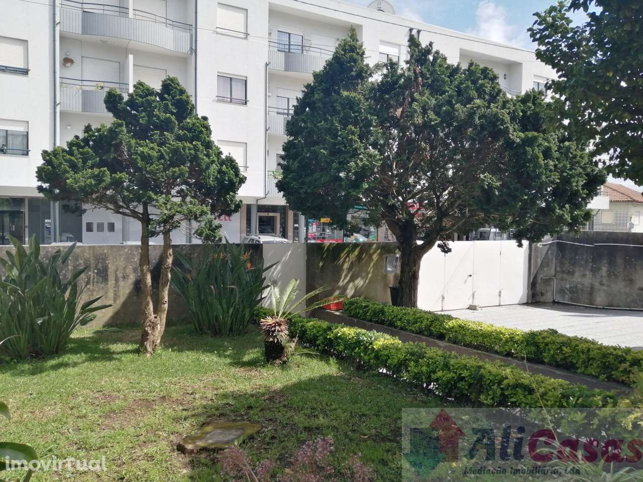 Excelente Vivenda C/Terreno - Grande imagem: 5/32