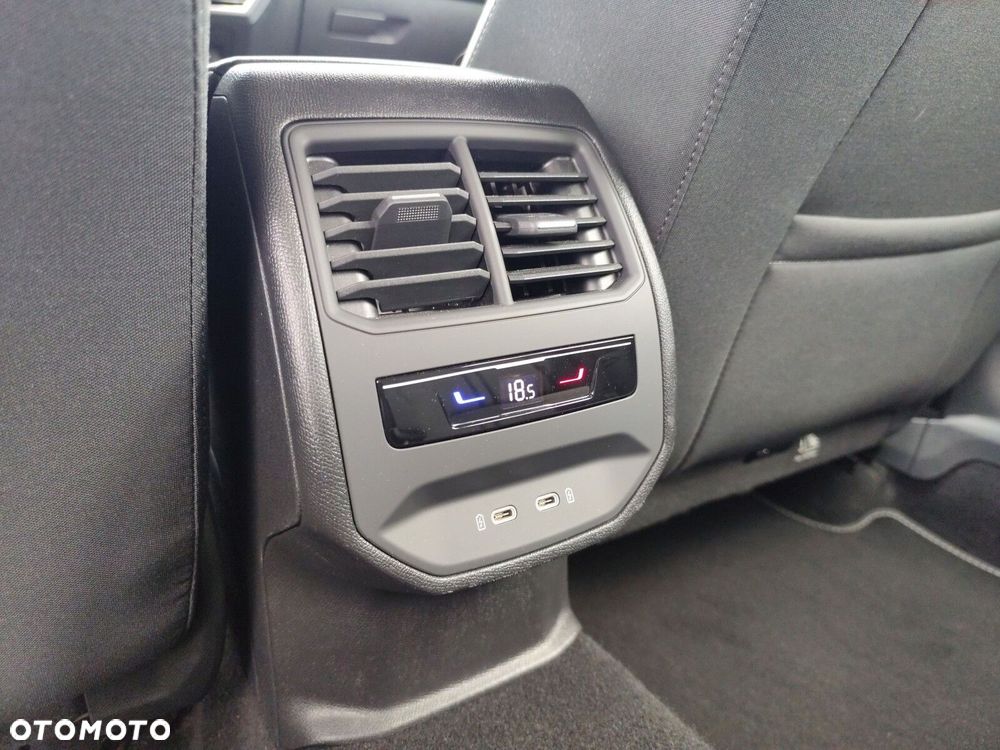 Seat Leon 1.5 eTSI Style DSG - 18